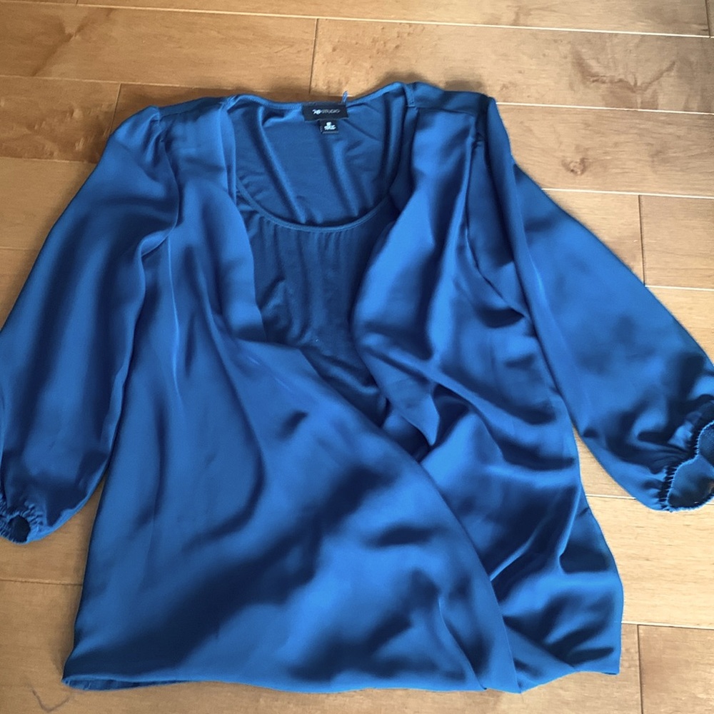 Medium blouse